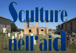 Sculture nell'aia